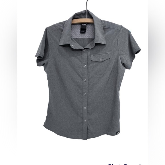The North Face Tops - NORTH face short sleeve gray size small
